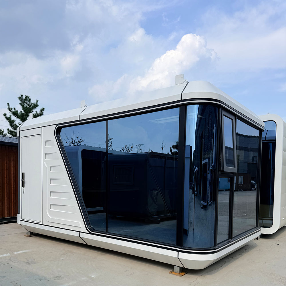 Panoramic Glass Capsule House